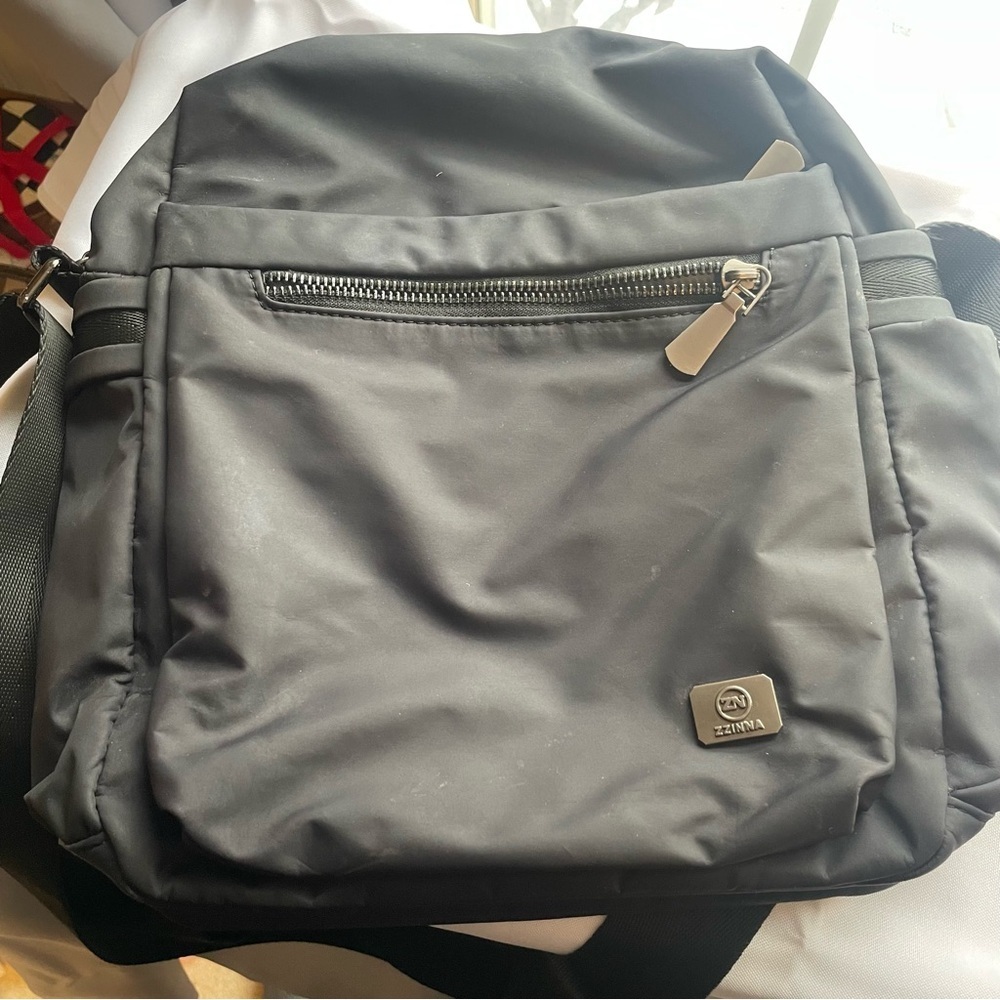 ZZINNA Black Executive Standard Messenger Crossbody Bag Purse Work Bag Travel